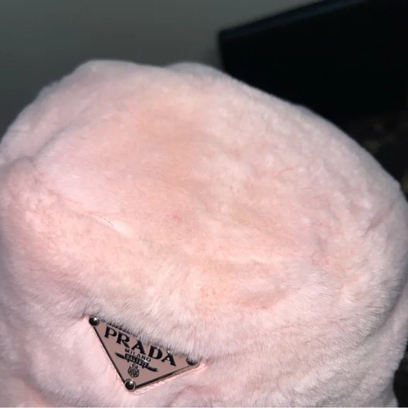 NWT Pink Prada Shearling Fur Hat Adult - Picture 11 of 11